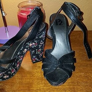 Black with flower heels